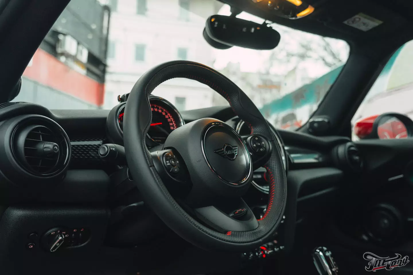 Тотальный антихром и комплекс детейлинг-услуг для Mini John Cooper Works